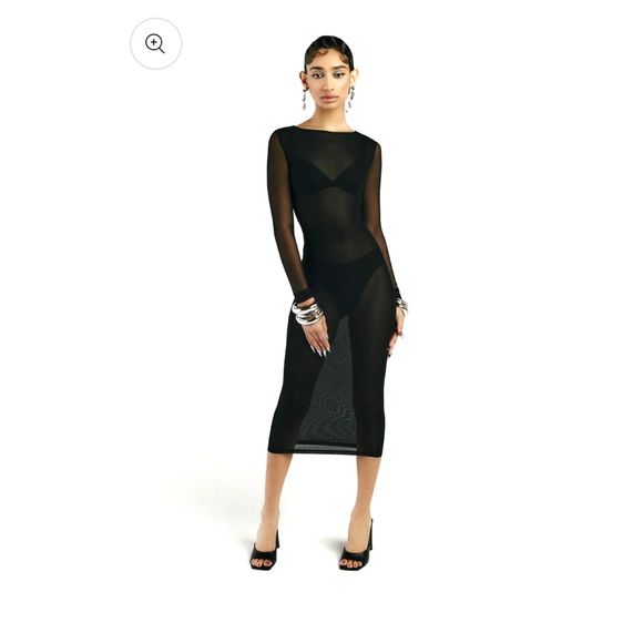 COPY - Woods by Jordyn Woods Luna Dress - Picture 1 of 4